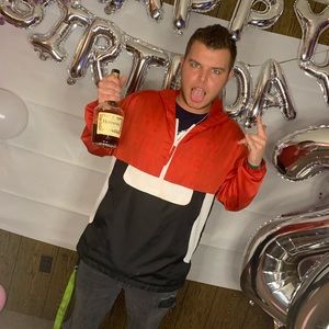 Meet your Posher, Brandon